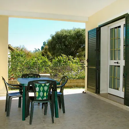 Locazione Turistica Sole-13 Διαμέρισμα